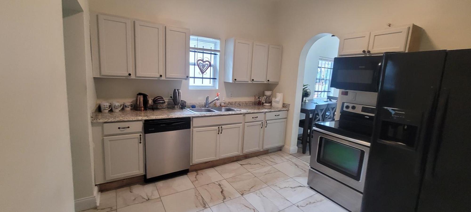 Large, Central, Lovely & Cozy 4Bed/2Bath - House By Everbank Stadium Jacksonville Exterior foto
